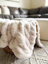 Load image into Gallery viewer, Dove Lumi - Baby Luxe Minky Blanket