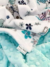 Load image into Gallery viewer, Blankets - Blush Llama - Soft Baby Minky Blanket