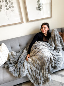 Why Everyone’s Obsessing Over Our Luxe Minky Blankets