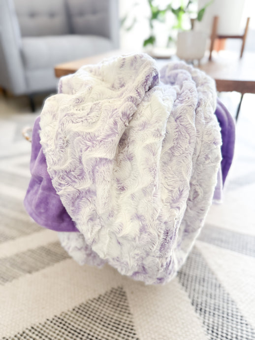 Lavender Snowy Owl - Adult Luxe Minky Blanket
