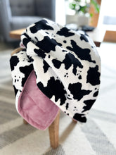 Load image into Gallery viewer, Cow Moo - Baby Minky Blanket