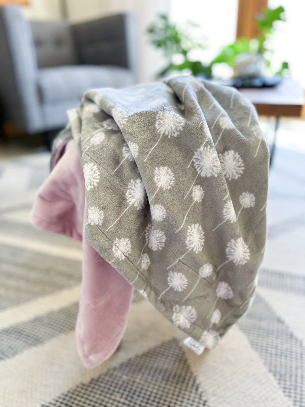 Dandelion - Soft Baby Minky Blanket